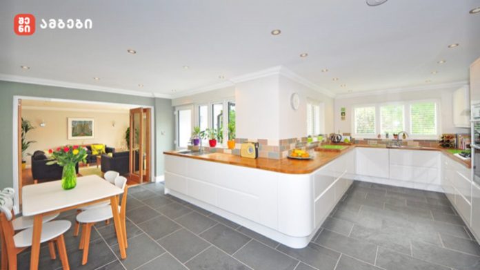 845E4ACB-DF0D-4D9C-BC5B-1A5B1931F4E6